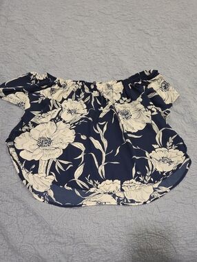 Paper Heart Navy Floral Off-Shoulder High-low Blouse Size L!